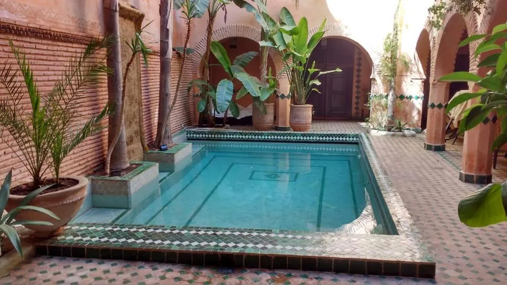 Riad Amirat Al Jamal location